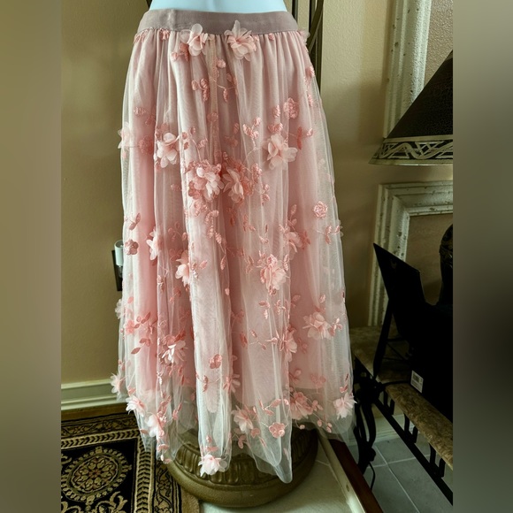 Floral Appliqué Chiffon Maxi Skirt S - Picture 5 of 12